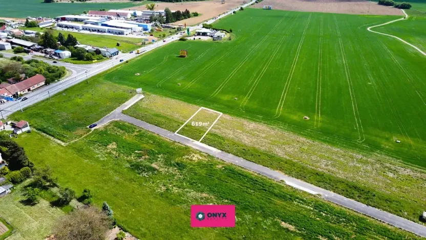 Prodej pozemku pro bydlení, Lipůvka, 619 m2