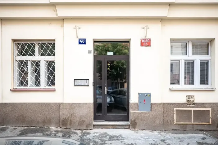 Pronájem bytu 2+kk, Praha - Žižkov, Biskupcova, 41 m2