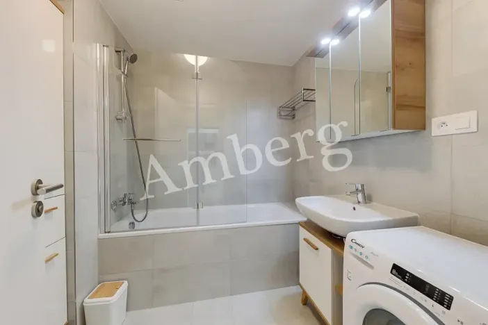 Pronájem bytu 1+kk, Praha - Karlín, Breitfeldova, 38 m2