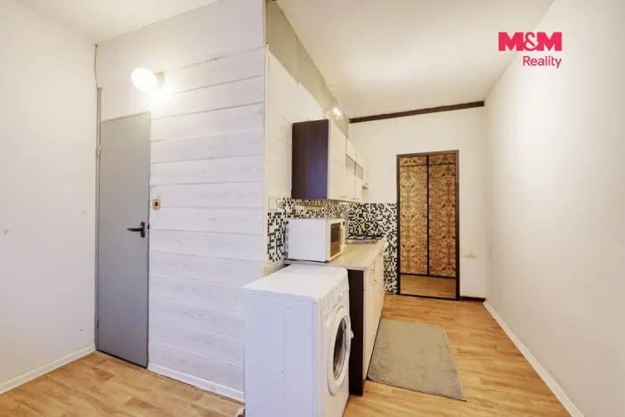 Prodej bytu 2+1, Plzeň - Skvrňany, Vejprnická, 60 m2