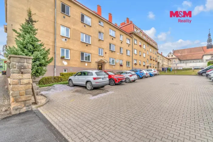 Prodej bytu 2+1, Valdice, Sídliště, 66 m2