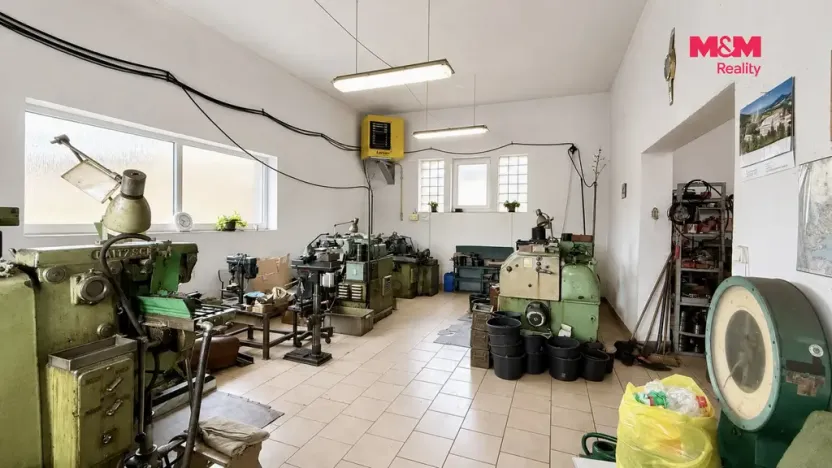 Prodej výrobních prostor, Ždánice, 400 m2