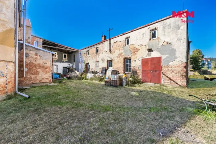 Prodej komerční nemovitosti, Kynšperk nad Ohří, Nádražní, 1300 m2