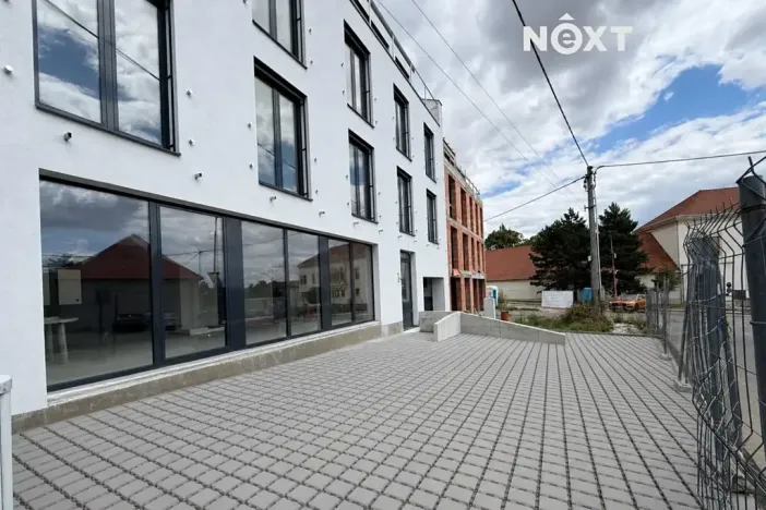 Pronájem kanceláře, Drnovice, 78 m2