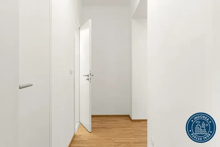 Pronájem bytu 3+kk, Praha - Žižkov, Baranova, 72 m2