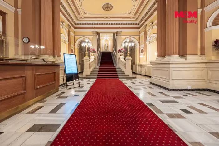 Pronájem kanceláře, Praha - Vinohrady, náměstí Míru, 74 m2