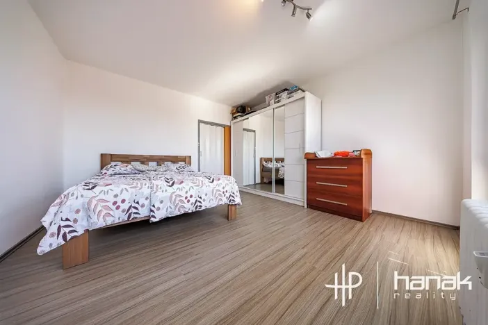 Pronájem bytu 2+1, Olomouc, Černá cesta, 58 m2