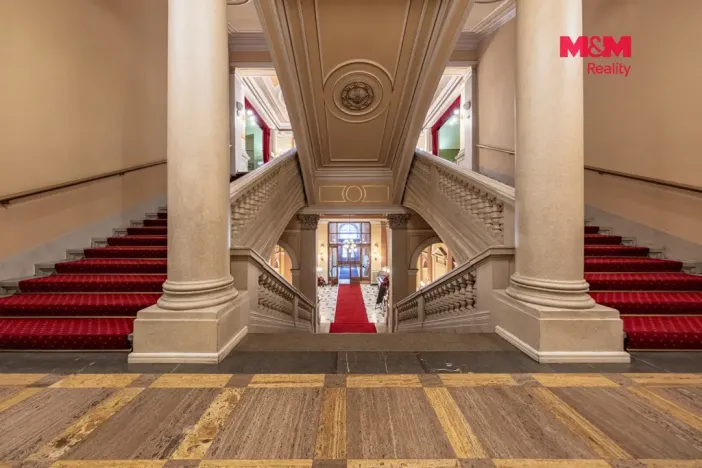 Pronájem kanceláře, Praha - Vinohrady, náměstí Míru, 32 m2