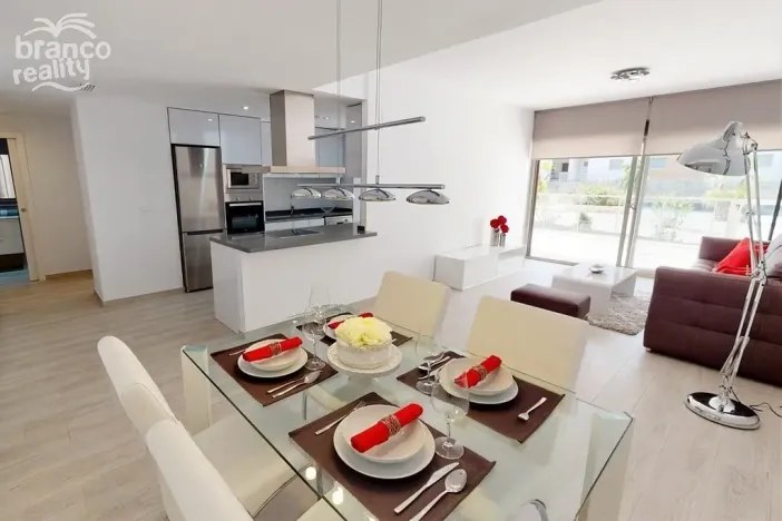 Prodej bytu 4+kk, San Miguel de Salinas, Alicante, Španělsko, 121 m2