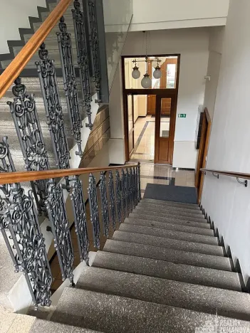 Pronájem bytu 2+kk, Praha - Vinohrady, Korunní, 56 m2