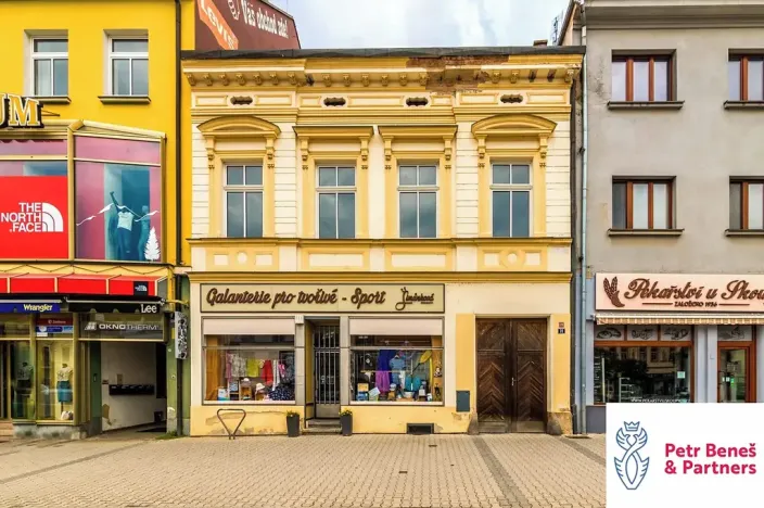 Prodej obchodního prostoru, Rakovník, Husovo náměstí, 622 m2