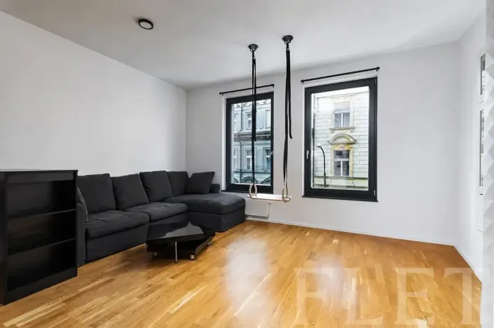 Pronájem bytu 1+kk, Praha - Smíchov, Grafická, 30 m2