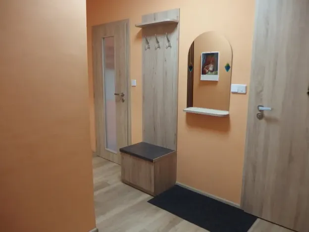 Pronájem bytu 2+1, Otrokovice, Nádražní, 54 m2