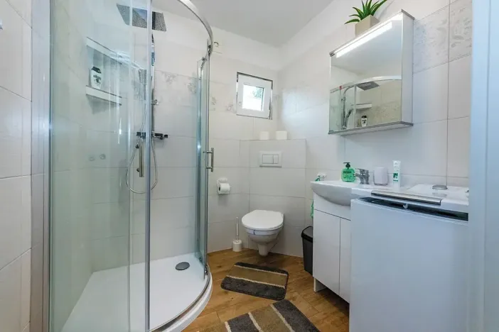 Pronájem bytu 2+kk, Měchenice, Vltavská, 30 m2