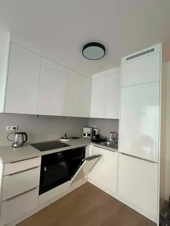 Pronájem bytu 1+kk, Praha - Kamýk, Hodkovická, 35 m2