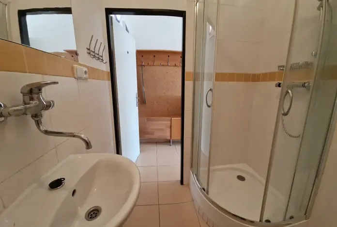 Pronájem bytu 2+kk, Praha - Kamýk, Zvolská, 36 m2