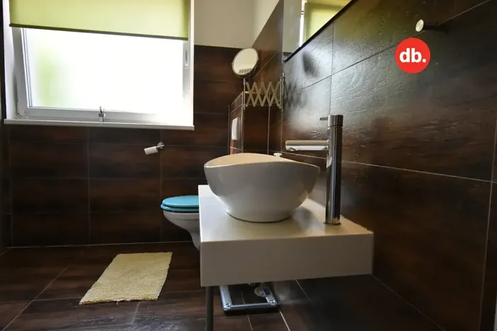 Prodej vícegeneračního domu, Otovice, Na Louce, 280 m2