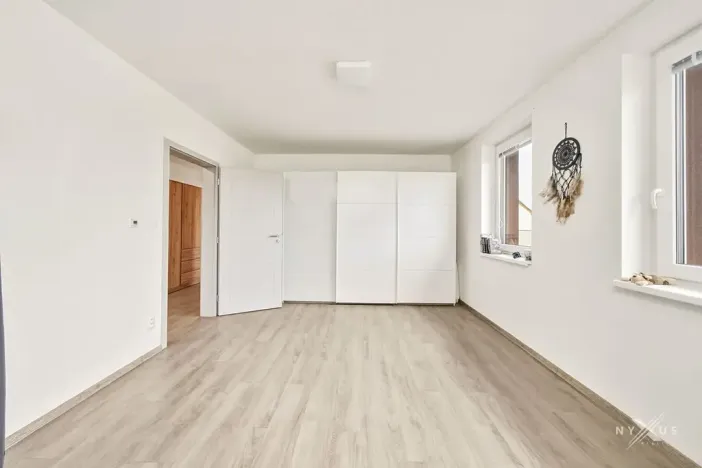 Prodej rodinného domu, Postřižín, Lišková, 150 m2