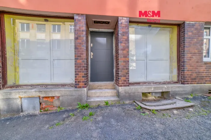 Prodej obchodního prostoru, Aš, Nádražní, 94 m2