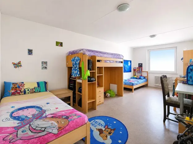 Prodej bytu 3+1, Milovice, Lesní, 104 m2
