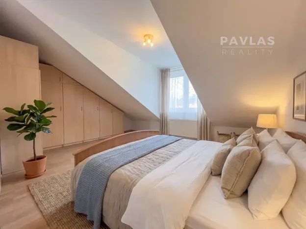 Prodej bytu 2+kk, České Budějovice, Jírovcova, 77 m2