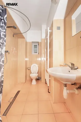 Pronájem bytu 1+kk, Plzeň, Skvrňanská, 38 m2