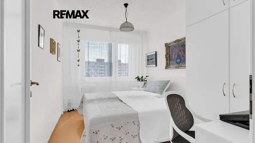 Prodej bytu 2+kk, Praha - Horní Měcholupy, Neapolská, 43 m2
