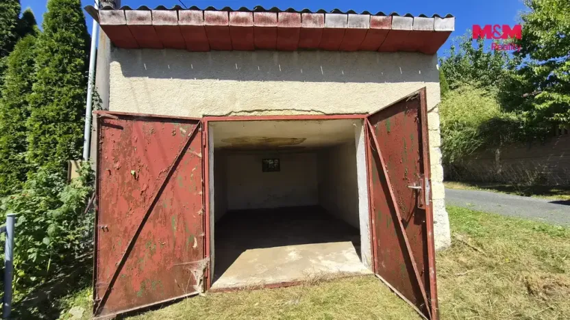 Pronájem garáže, Rožnov pod Radhoštěm, Masarykovo náměstí, 20 m2
