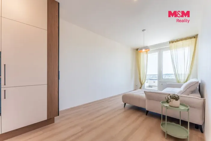 Pronájem bytu 3+kk, Praha, Thomasova, 59 m2