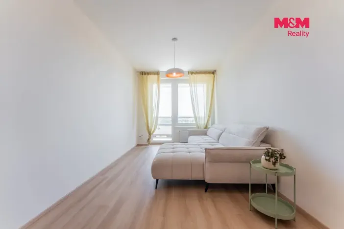 Pronájem bytu 3+kk, Praha, Thomasova, 59 m2