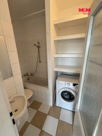 Pronájem bytu 1+1, Jablonec nad Nisou, Liberecká, 37 m2