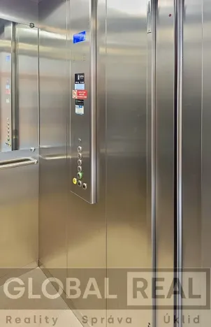 Pronájem bytu 2+kk, Jihlava, Za Prachárnou, 49 m2