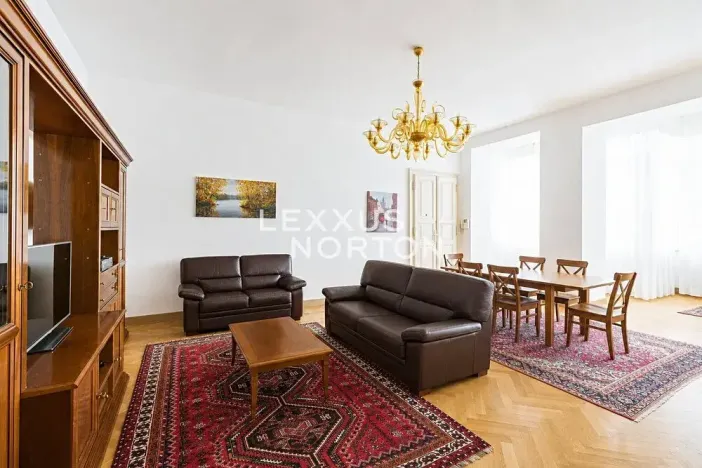 Pronájem atypického bytu, Praha - Vinohrady, Italská, 110 m2