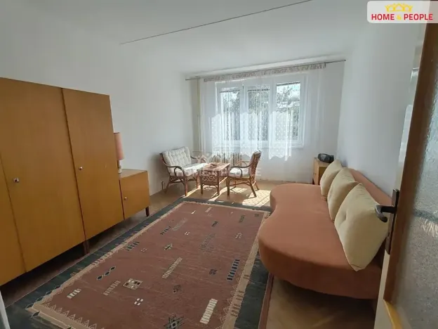Pronájem bytu 4+1, Karlovy Vary, Školní, 84 m2
