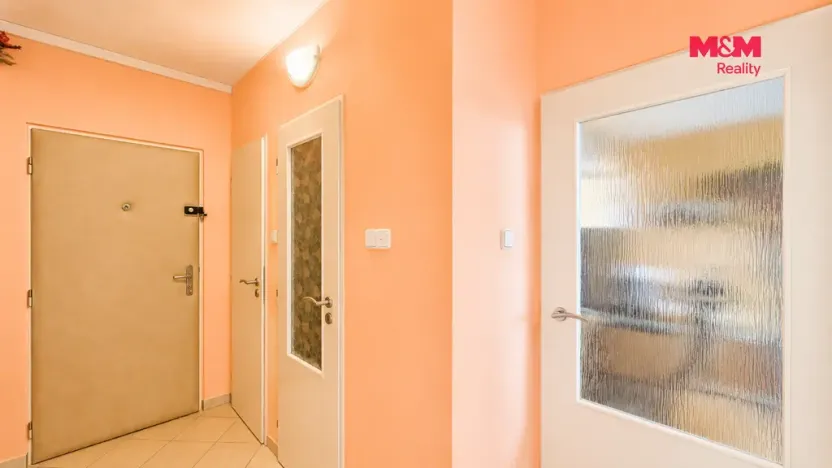 Prodej bytu 2+kk, Praha - Prosek, Vysočanská, 38 m2