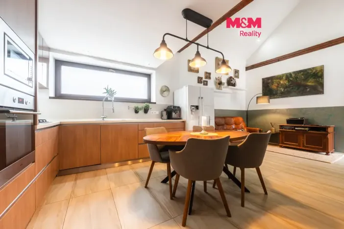 Prodej rodinného domu, Pozlovice, Hlavní, 170 m2