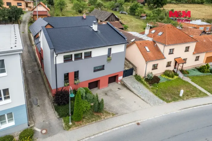 Prodej rodinného domu, Pozlovice, Hlavní, 170 m2