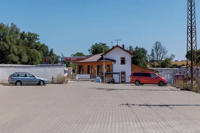 Prodej obchodního prostoru, Sadová, 262 m2
