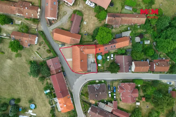 Prodej rodinného domu, Uzeničky - Černívsko, 163 m2