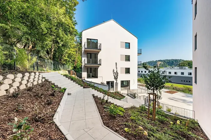 Pronájem bytu 2+kk, Praha - Hlubočepy, Na Zlíchově, 38 m2