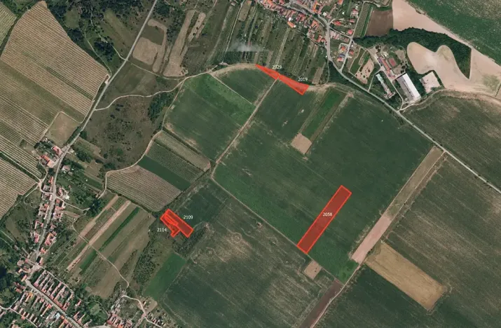 Prodej pole, Znojmo, 4096 m2