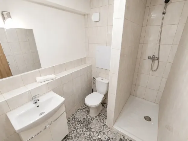 Pronájem bytu 2+kk, Kralupy nad Vltavou, sídl. Hůrka, 39 m2