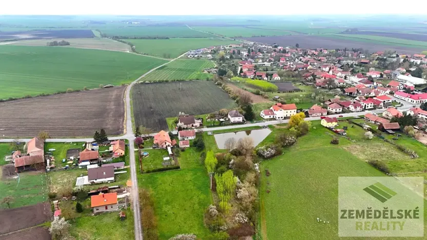 Prodej pozemku pro bydlení, Kněžice, 5632 m2