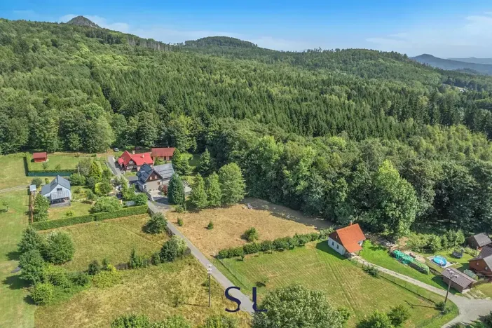 Prodej pozemku pro bydlení, Polevsko, 1821 m2