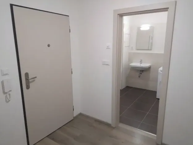 Prodej kanceláře, Praha - Vysočany, Čerpadlová, 57 m2