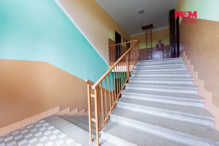 Prodej bytu 2+1, Nová Role, Tovární, 55 m2
