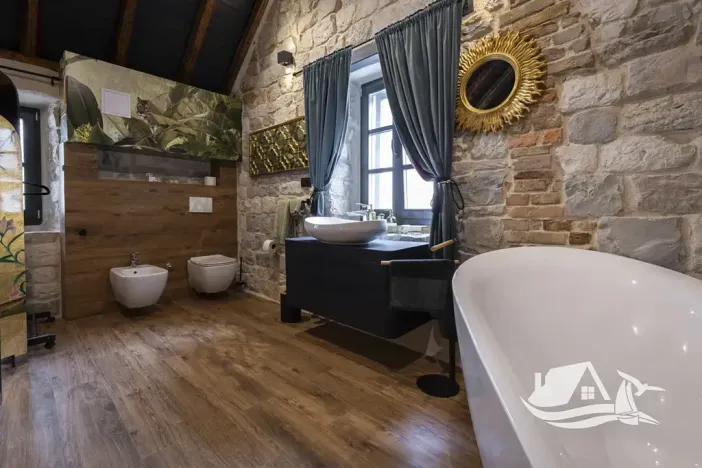Prodej rodinného domu, Kaštela, Chorvatsko, 100 m2