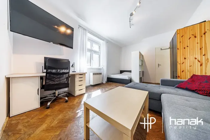 Prodej bytu 1+1, Praha - Podolí, Pod Pekařkou, 42 m2