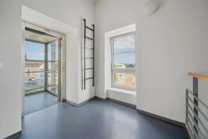 Prodej atypického bytu, Brno, Zábrdovická, 107 m2
