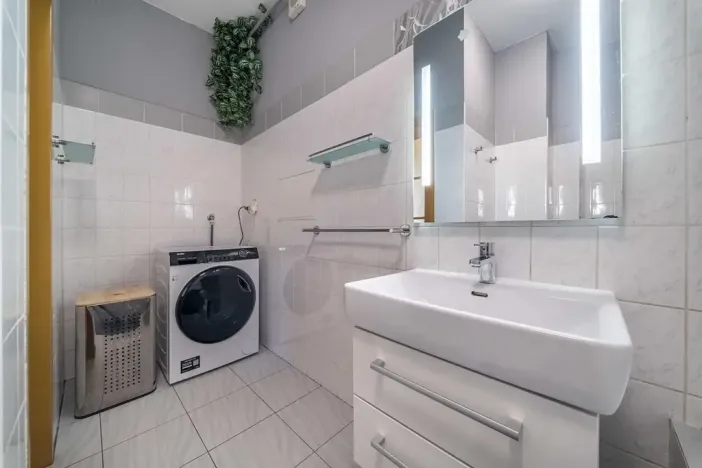 Prodej bytu 2+1, Klatovy, Hálkova, 56 m2